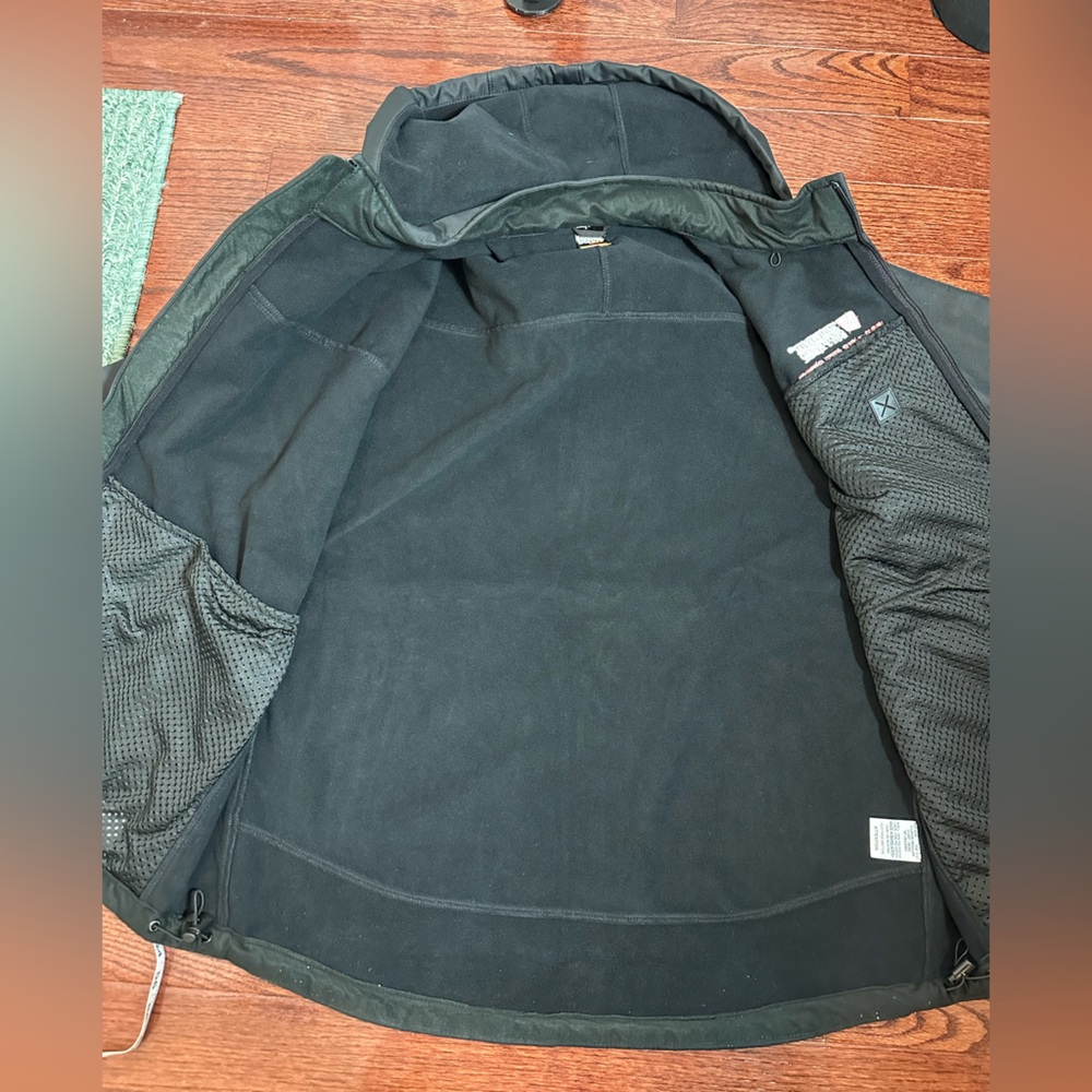 BERNE Tractor Supply Co. hooded jacket - Picture 5 of 16